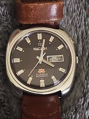Vintage Ricoh 21J Automatic Day/Date Dial Wrist Watch For Men’s