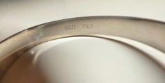 Vintage~GUCCI Italy WOMENS Analog WRISTWATCH~Fold-Over Clasp Bracelet~SILVERTONE