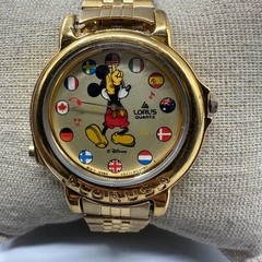 Vintage Mickey Mouse Watch Womens Gold Tone World Flags Musical Stretch Band