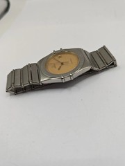 Omega Constellation Manhattan Quartz Champagne Dial Date Original