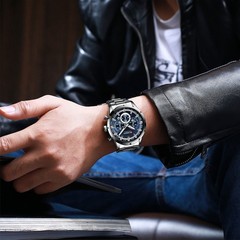 CURREN Men Watch with Second-Dials Chronograph Wristwatch Steel Quartz Watches