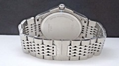Gucci YA126201 Black Dial Date Stainless Steel 126.2 Series Men’s Watch