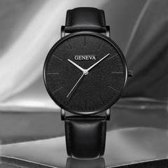 Men’s Casual Quartz Watch with Leather Strap and Sporty Design