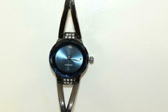 Ladies Allude Wristwatch Faceted Blue Face Diamond At 12 o’clock