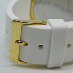 GUESS U1203L1 Gold Tone Case Quartz Analog Women’s Watch New Battery