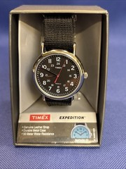 TIMEX Men’s Weekender Watch with Black Nylon Band T2N6479J – NEW