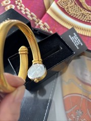 VINTAGE Joan Rivers Watch Snake Wristbands Cuff Foiled Gold Tone WORKING New Bat