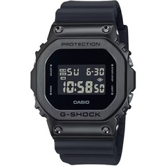 New CASIO G SHOCK GM 5600UB 1JF Metal Covered Black Digital 20 ATM Water Resista