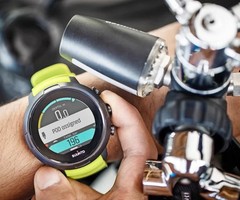 Suunto D5 Dive Computer Watch SS050191000