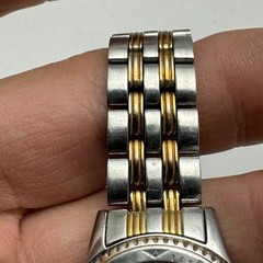 Wenger Swiss Military Watch 28mm Women’s 79095 Mineral Crystal Needs Battery