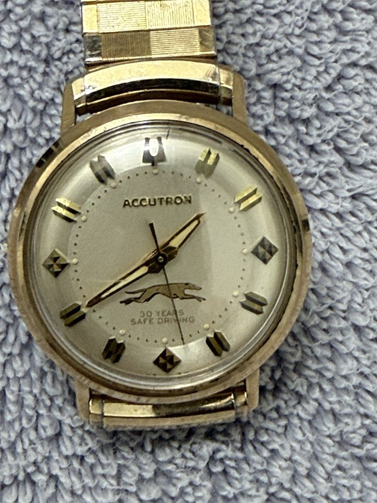 Vintage Bulova Accutron Greyhound 10K GF “30 YEARS SAFE DRIVING”
