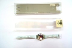 NEW Swatch Watch MOMA SILVER GZ406D Special Collection Limited Edition 2000