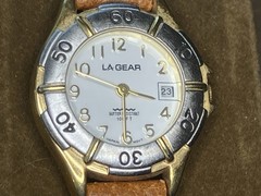 Vintage La Gear Watch Women 24mm Silver Tone Genuine Leather Band Water Res