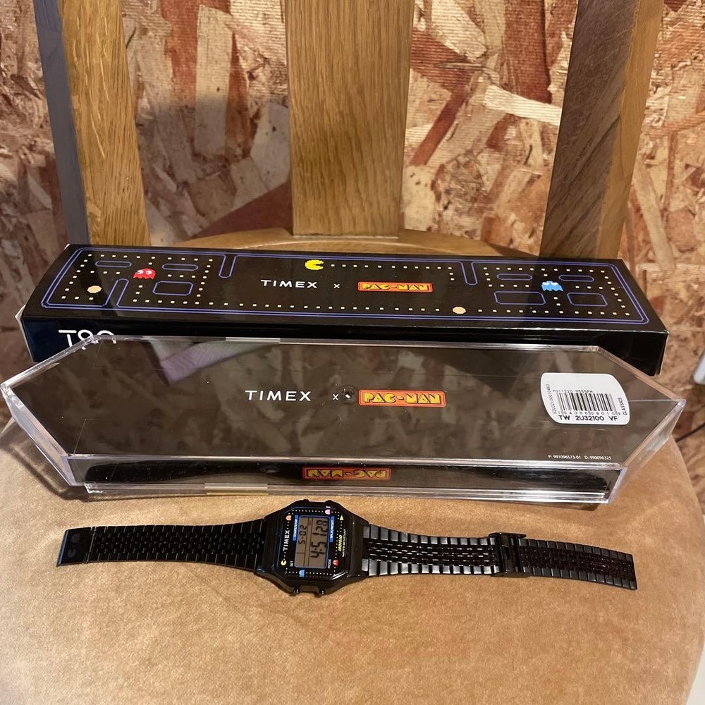 TIMEX × PAC-MAN Digital Watch Black