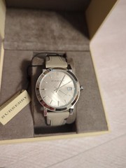 Burberry Womens Watch, Swiss Made Sapphire Crystal 51959, 50M/165 Feet. BU9021.
