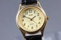 Vintage 2004 [Exc+5] Seiko Alba V515-6481 Gold Roman 24mm Quartz Ladies Watch