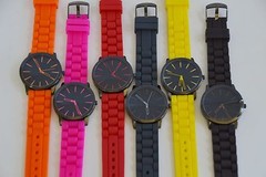 NEW-GENEVA SILICONE,BLACK DIAL AND CASE IP ORANGE,HOT PINK,RED,YELLOW,ETC WATCH