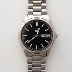 Vintage Seiko 5 Automatic Dark Blue Dial Silver Accents 6309-720B Men’s Watch