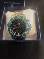 Montres Prestige Quartz Chronograph Sport Watch Green Bezel Black Dial 44mm
