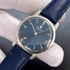 Vintage Universal Geneve Ultra Rare Blue Sunburst Dial Manual Swiss Watch 842101
