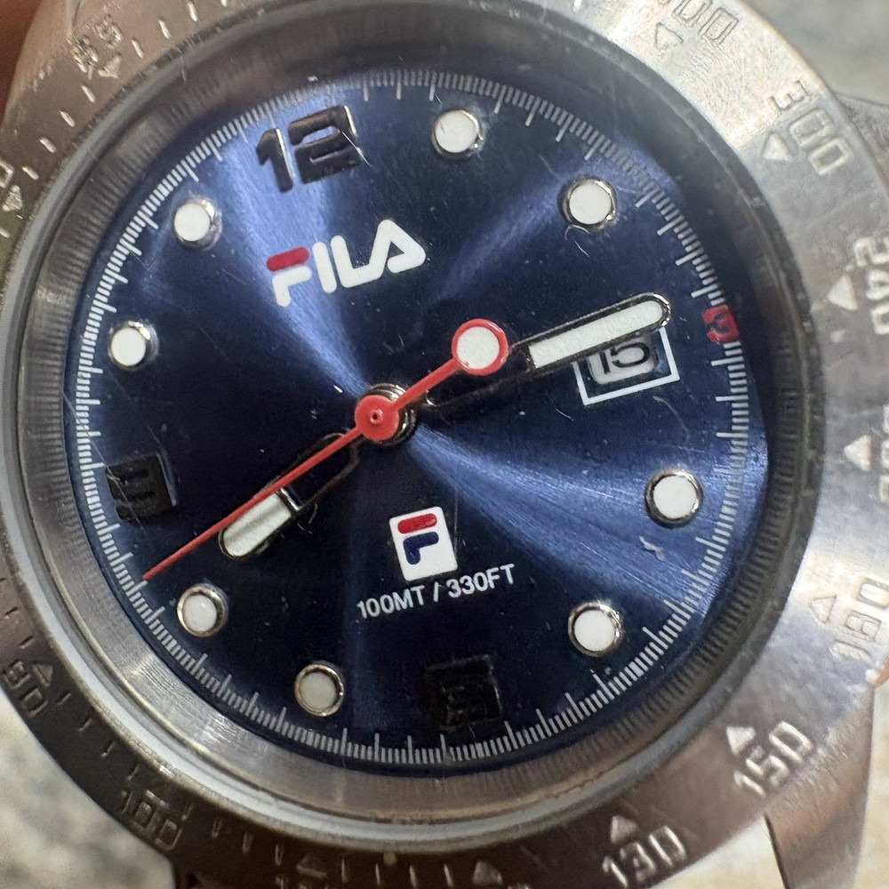 Vintage Fila Sports Watch Quartz Rare screw down bezel SPARES REPAIR