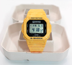 CASIO G-SHOCK G-5600SFJ-9JR SURFRIDER FOUNDATION JAPAN Solar Resin Men Watch