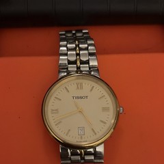 Tissot Swiss Made Quartz Date Vintage Two-Tone 33mm White Dial WR 30m 6.5” band