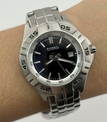 Women’s FOSSIL Wrist Watch……….Reloj de Mujer Marca FOSSIL