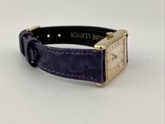 Vtg LORUS Seiko Ladies 28mm Watch Gold Tone Gold Tank Dial Roman Numbers -RUNS