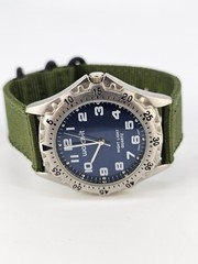 Men’s Watch Analog 40MM Blue Dial NEW Army Green Nylon Bands New Battery READ