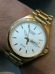 VINTAGE CITIZEN QUARTZ CREAM DIAL JAPAN MEN’S WORKING CONDITION