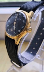 VINTAGE KIENZLE MARKANT ANTIMAGNETIC GERMAN MEN’S WRIST Watch Black Dial