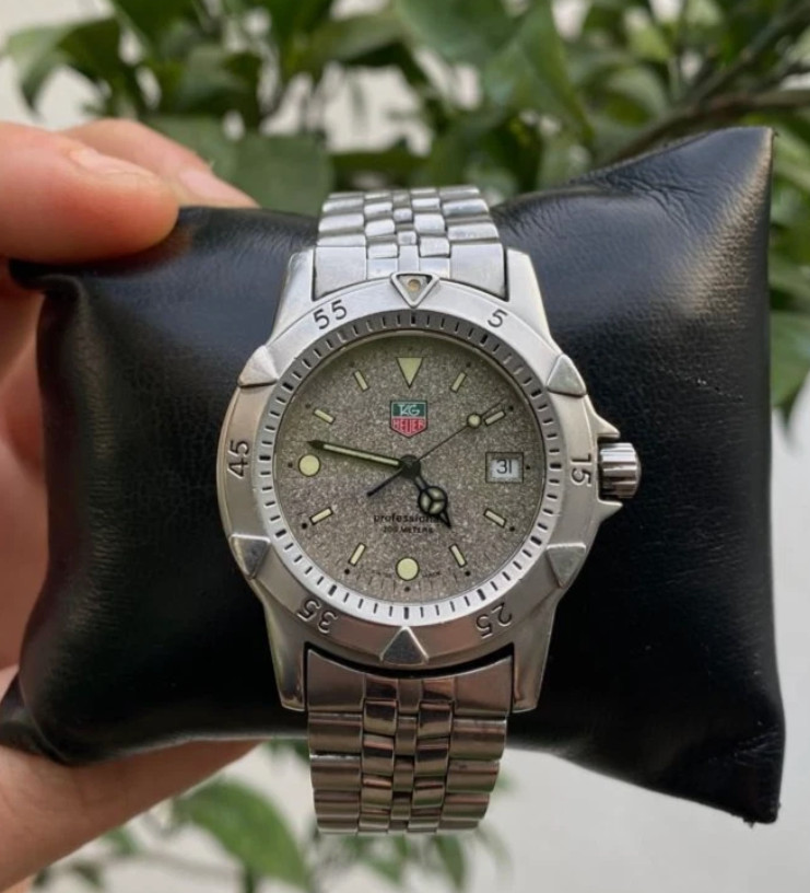 1990s Men’s Tag Heuer WD1211-K-20 1500 Series Professional Swiss 200M 36mm Watch