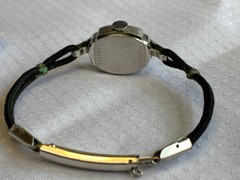 Vtg Bulova Wristwatch Swiss Made 6″ Band Clear Stones Fold Over Clasp *RUNS*