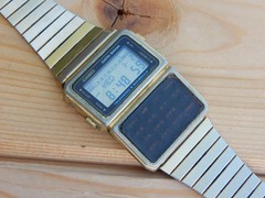 Vintage Casio Data Bank Calculator Alarm Digital Watch DBC-600G module 563 JAPAN