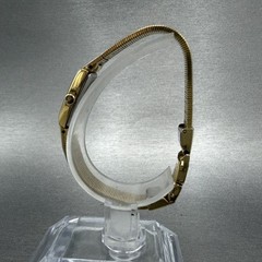 Seiko Tank Watch Women 13mm Champagne Dial Gold Tone Rectangle 2e20-5139 NewBatt