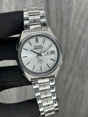 Vintage Seiko 5 Actus SS 6106-8670 Automatic 23J Beauty Silver Men’s Wristwatch