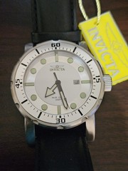 Invicta Men’s Pro Diver Model. No. 5429 – New w/Box And Tag. No Papers