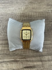 Citizen Quartz Gold-Tone Watch – Diamond Pattern Dial – Square Case – Vintage NO