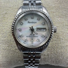 Armitron Watch Women Silve Tone Mother of Pearl Dial Fluted Bezel New Battery