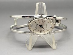 Vintage Chateau Silver Tone Hinged Cuff Womans Analog Quartz Wrist Watch