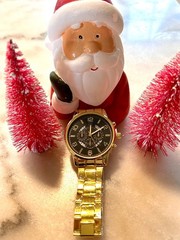 Men’s Fashion Dress Designer Wristwatch Black Gold Metal Bracelet
