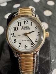Vtg. Ladies Timex Indigo Watch, New Bat. 30 Meters, Original Band.