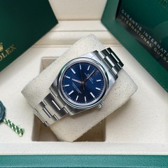 Rolex Oyster Perpetual 34 NEW 2025 Blue Index Dial Oyster Bracelet Complete Set