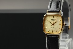 Vtg 1984 N MINT Seiko Exceline 1221-5010 Quartz Gold Decagon Womens Watch JAPAN