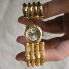 Vintage VANTAGE Hidden Watch Bracelet Women’s Gold Tone Hinged Bangle 70s 80s