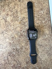 Apple Watch SE GPS + Cellular Aluminum 44mm (1st gen) black No Box And Charger
