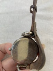 Fossil Classic Women’s Analog Gold-Tone Watch Brown Leather Strap needs battery