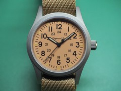 38mm VH31 Quartz Watch Sapphire Crystal 100M Waterproof Super Luminous