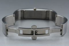 [Near MINT] GUCCI 2400S 14mm Black Dial Bangle Quartz Women’s Watch from JAPAN
